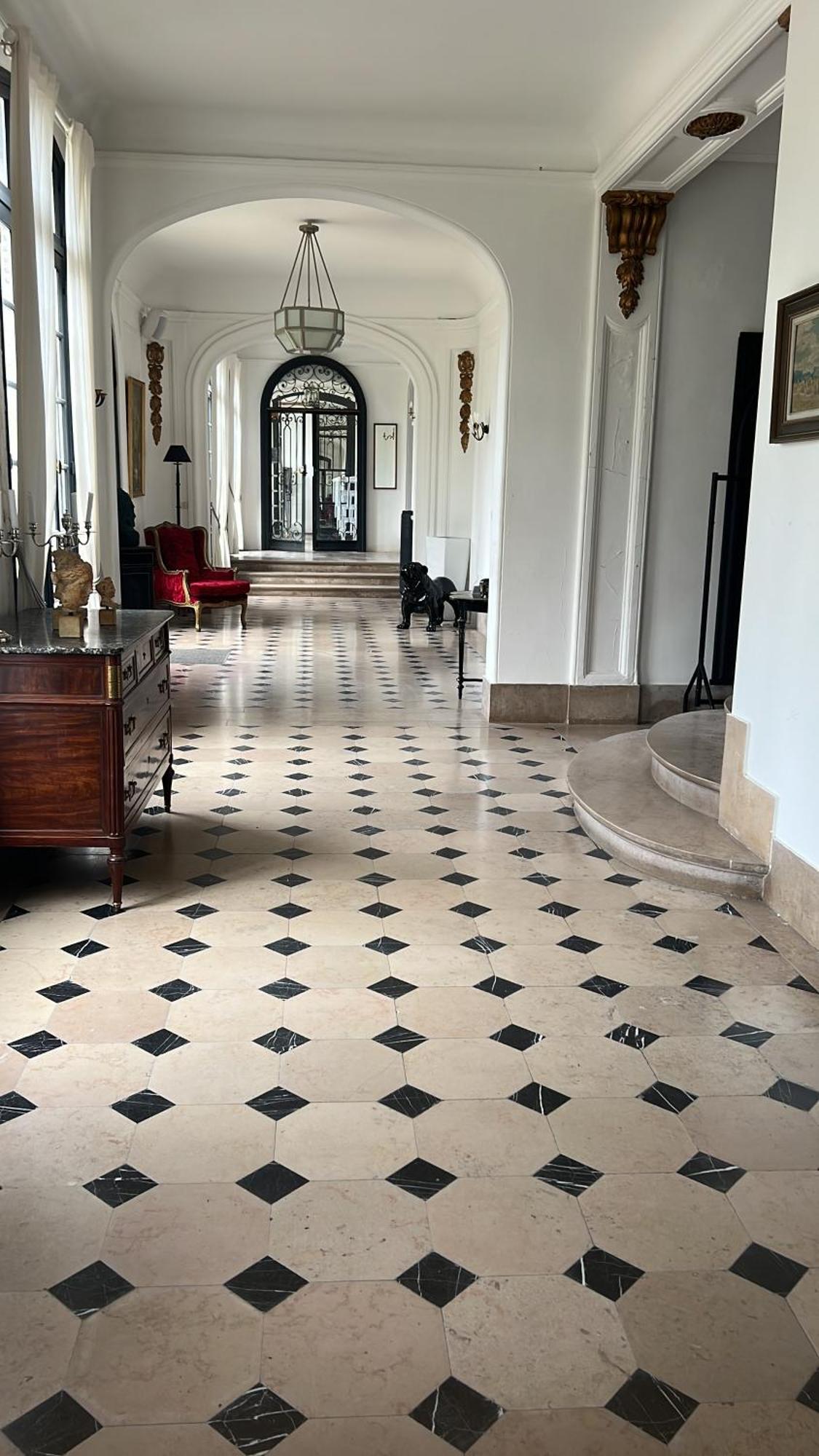 Le château de bertreville st ouen Extérieur photo